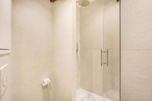 Paris Home Collection Serviced Apartments in Notre Dame - Rue Savoie photo 125