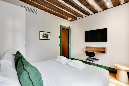 Paris Home Collection Serviced Apartments in Notre Dame - Rue Savoie photo 102