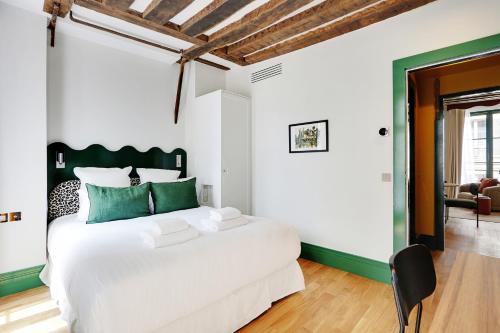 Paris Home Collection Serviced Apartments in Notre Dame - Rue Savoie photo 98