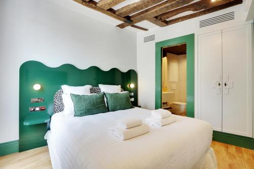 Paris Home Collection Serviced Apartments in Notre Dame - Rue Savoie photo 137