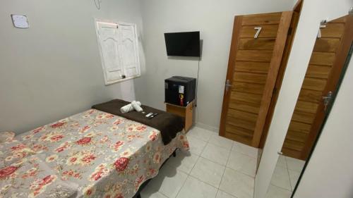 Μια τηλεόραση ή/και κέντρο ψυχαγωγίας στο Hotel Reis