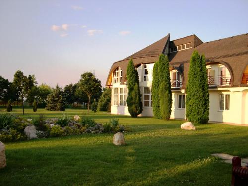 Hotel Ovit 8360 Keszthely, Alsópáhoki út kép - 3