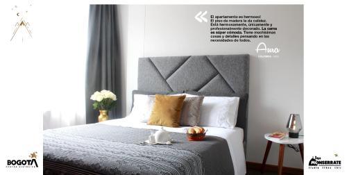 Katil atau katil-katil dalam bilik di Depa Monserrate - Charming Historic Nest with Breathtaking Mountain Views - Apartaestudio
