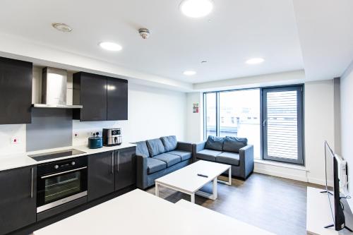 New Era Living - Ensuite Rooms with Shared Kitchen Image