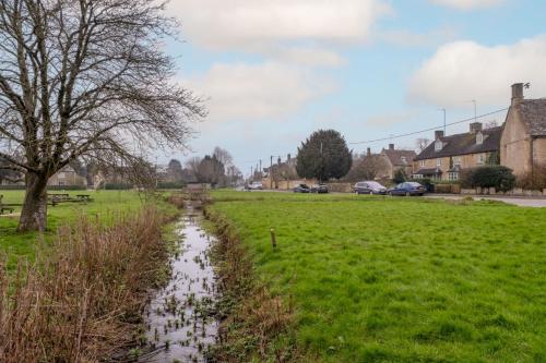 Gallery image of The Sheiling in Bledington