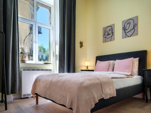 Yellow Studio - Kochanowskiego