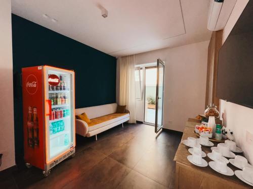 Re Lazzarone Suite