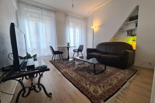 Photo de la galerie de l'établissement Charming love nest in Paris, à Paris