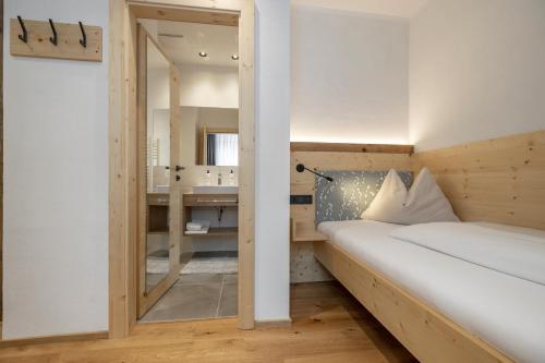 Gallery image of Hotel Winkler-Tuschnig in Weissensee