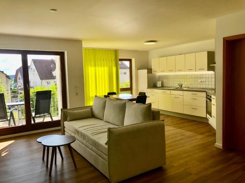 Gallery image of Ferienwohnung Seewind - direkt am Bodensee in Uhldingen-Mühlhofen