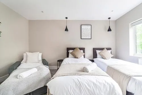 Arte Stays - Serviced Apartments for Leisure and Business - Private Parking - 12 minutes walking from Wembley Stadium photo 9