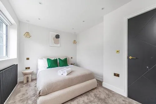 Arte Stays - Serviced Apartments for Leisure and Business - Private Parking - 12 minutes walking from Wembley Stadium photo 61