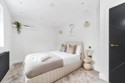 Arte Stays - Serviced Apartments for Leisure and Business - Private Parking - 12 minutes walking from Wembley Stadium photo 56