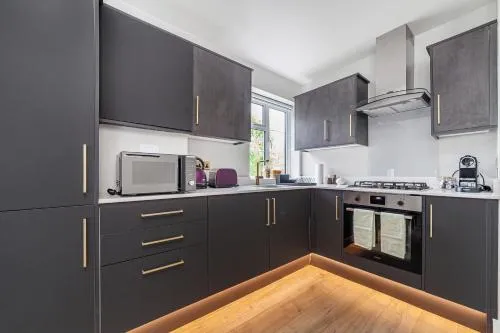Arte Stays - Serviced Apartments for Leisure and Business - Private Parking - 12 minutes walking from Wembley Stadium photo 69
