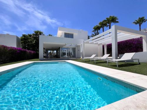Infinity Blue Villa