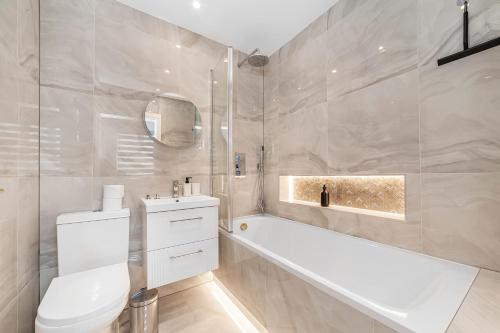 Arte Stays - Serviced Apartments for Leisure and Business - Private Parking - 12 minutes walking from Wembley Stadium photo 83
