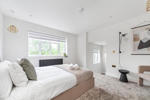 Arte Stays - Serviced Apartments for Leisure and Business - Private Parking - 12 minutes walking from Wembley Stadium photo 94