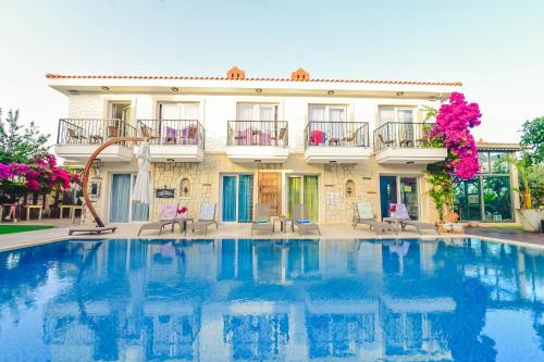 Piscina en o cerca de Rüzgargülü Otel