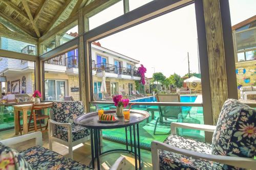 Piscina en o cerca de Rüzgargülü Otel