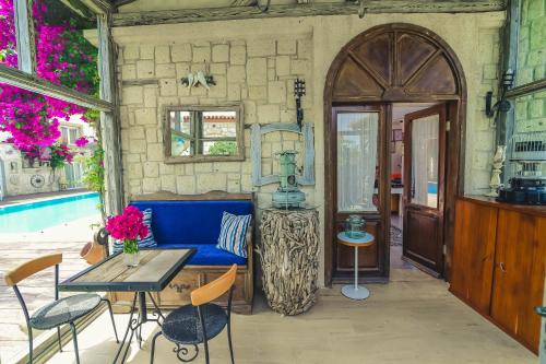 Zona de estar de Rüzgargülü Otel