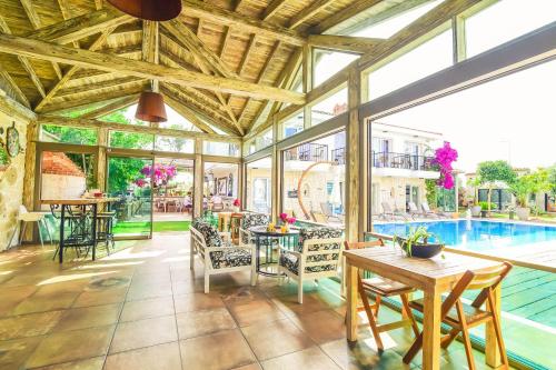 Piscina en o cerca de Rüzgargülü Otel