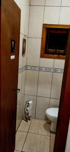 Ένα μπάνιο στο Carcará Hostel Ipanema - Espaço Cultural