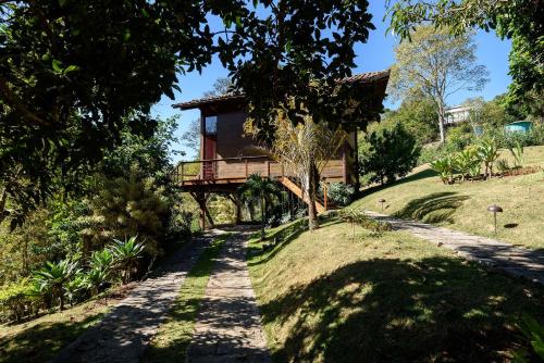 Taman di luar Chalé em Areal com Vista Panorâmica | PE 17