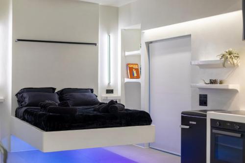 Athenian Noir Blanc Penthouse - Breathtaking view - City Center