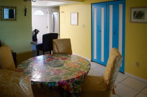 Gallery image of Marion Lane Suites in Cocoa Beach