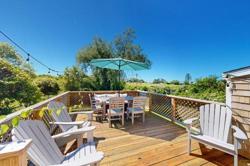 Gallery image of Wayside Camp in Chilmark