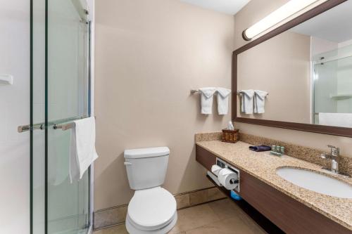 Ένα μπάνιο στο Best Western Vermillion Inn