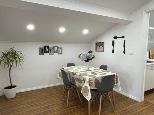 Gambar di galeri bagi Casa dos 4 Platanos di Povoação