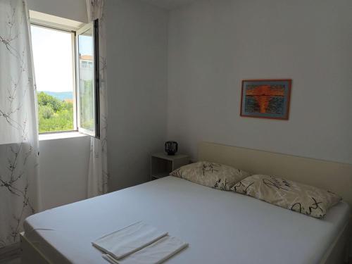 Apartments with parking space Supetarska Draga - Gonar, Rab - 23349