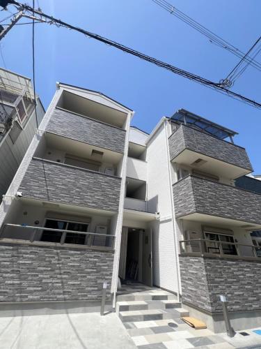 天下茶屋駅 花園町駅 3分 なんば10分Tengacyaya Ra Hotel