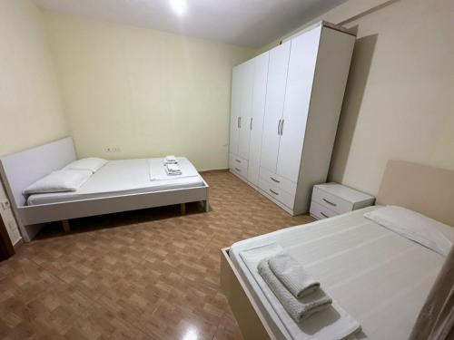 Fotografija v galeriji nastanitve Aprtament for rent v Vlorë