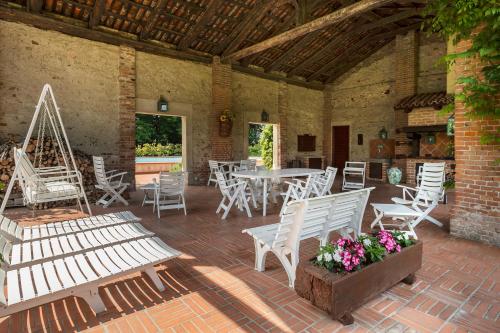 Galería fotográfica de Villa Margherita with private pool en Racconigi