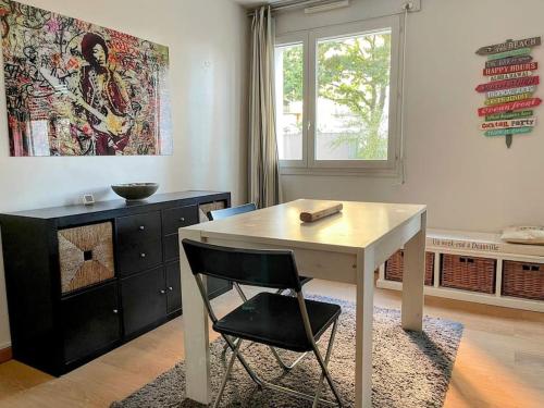 Superbe 51m2 RDC proche Défense