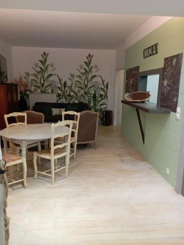 Photo de la galerie de l'établissement La Forge, à Rustrel