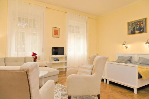 Kurucz Apartman 3950 Sárospatak, 26 József Attila utca kép - 3