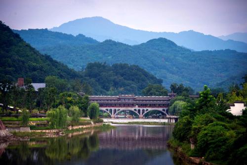 Galería fotográfica de A Mountain Home别有洞天-山居民宿 en Taiping