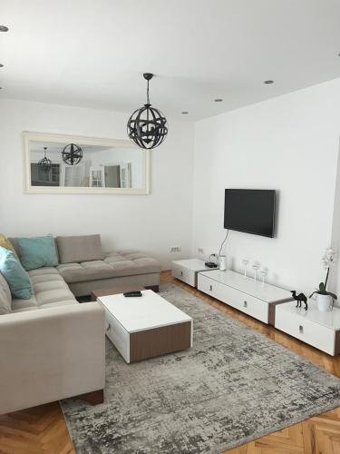 Luxury 2 Apartment