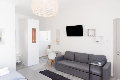 SWELL S12 new studio in Naousa