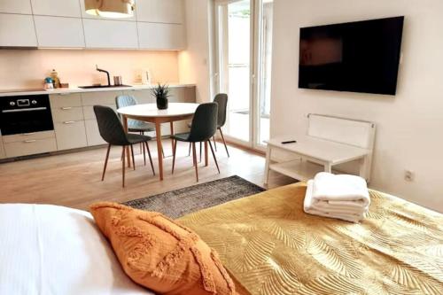 Old Town Apartments - Kącik 60