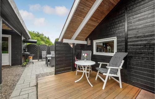 Φωτογραφία από το άλμπουμ του Amazing Home In Oksbøl With Wifi σε Oksbøl