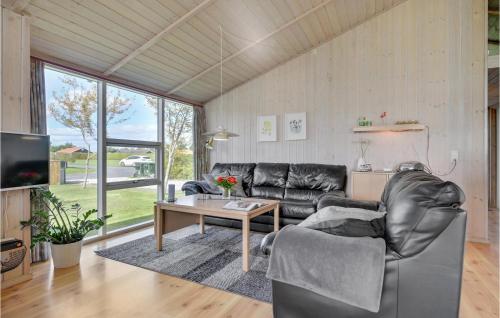 Posezení v ubytování Holiday Home Pøt Strandby Ix