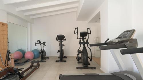 Gimnasio o instalaciones de fitness de High Beach White - Adults Only