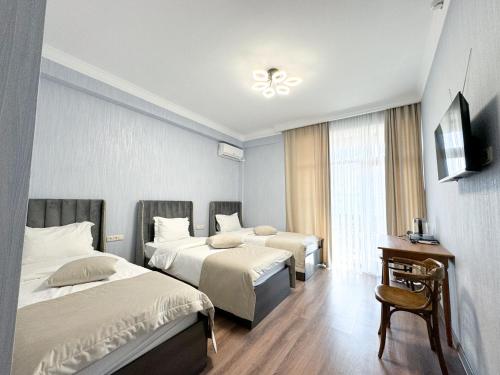 Gallery image of Armenia Hotel in Yerevan