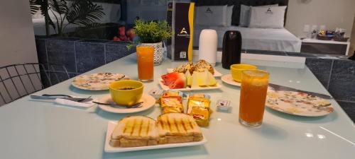 Jídlo v hodinového hotelu nebo okolí