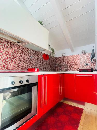 Dapur atau dapur kecil di Residenza Emma Moneglia