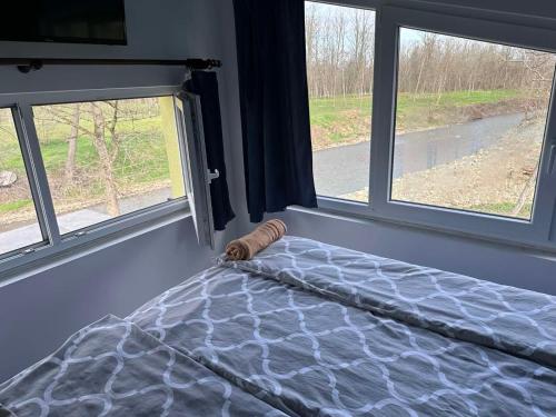 Postel nebo postele na pokoji v ubytování Beverly Hills SPA Pool House